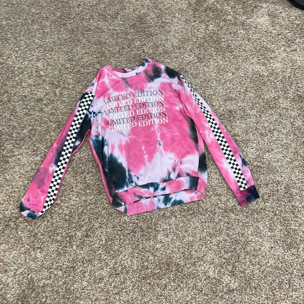 Pink tee shirt !